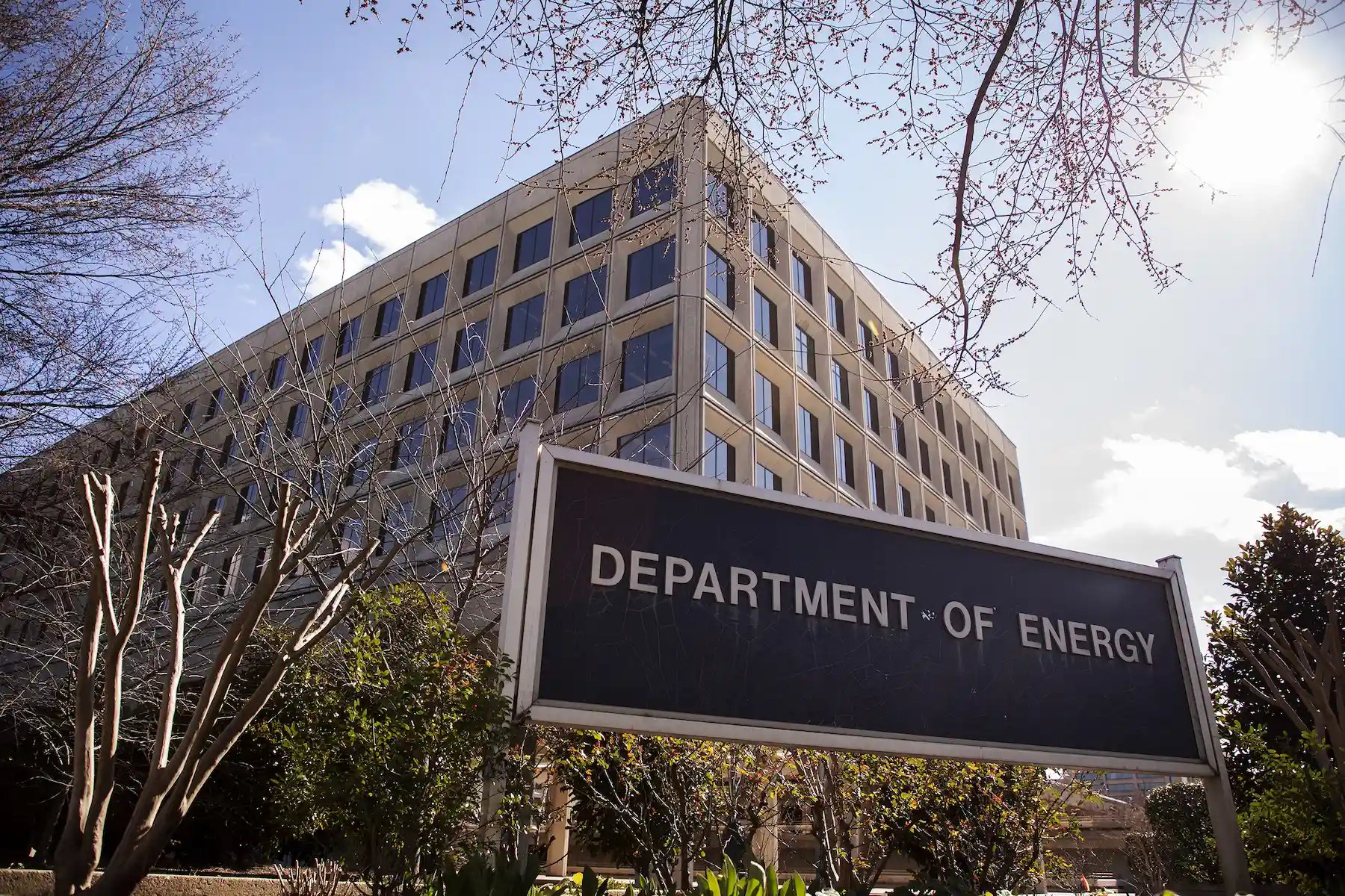 How Bravo helped the US Department of Energy provide secure Microsoft 365 migrations with 99.9% uptime, ensuring uninterrupted access to critical systems.